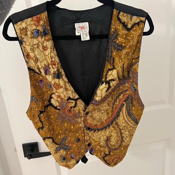 Vintage Moda International Retro Black & Gold Beaded Vest, Size Medium - Picture 8 of 10